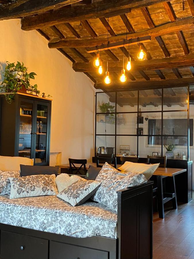 La Casa Sui Tetti -Calcata Appartement Buitenkant foto