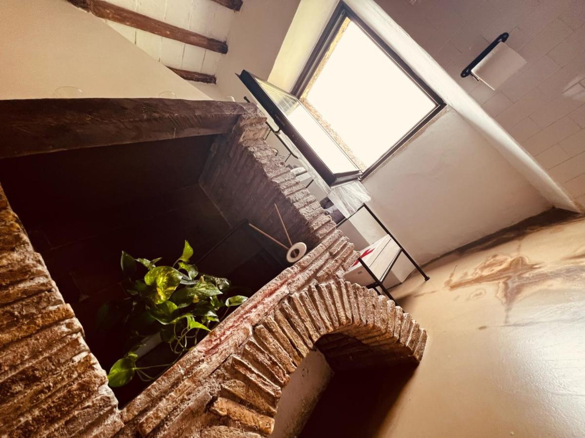 La Casa Sui Tetti -Calcata Appartement Buitenkant foto